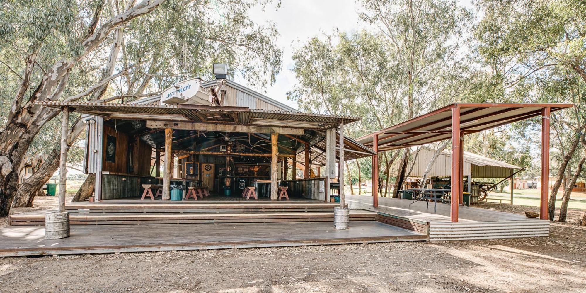 Nyngan Riverside Tourist Park酒店 外观 照片